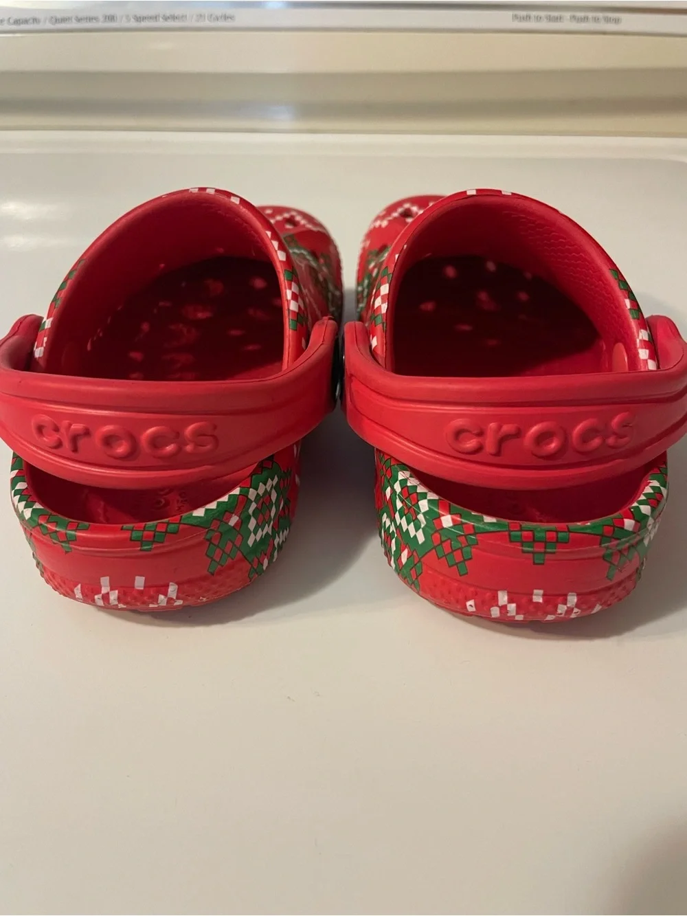 Holiday Crocs toddler kids size 6
